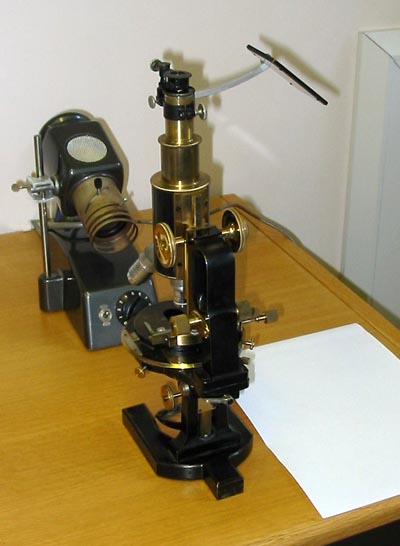 Zeiss microscope with camera lucida